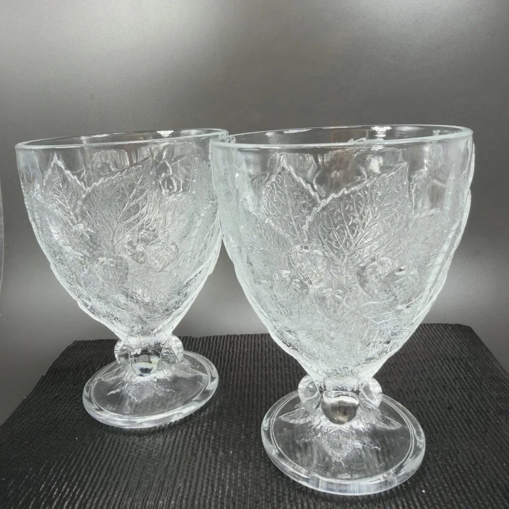 Pasabahce Fruit Embossed Heavy Pressed Glass Goblets Clear Cups Glasses Set‎ 2